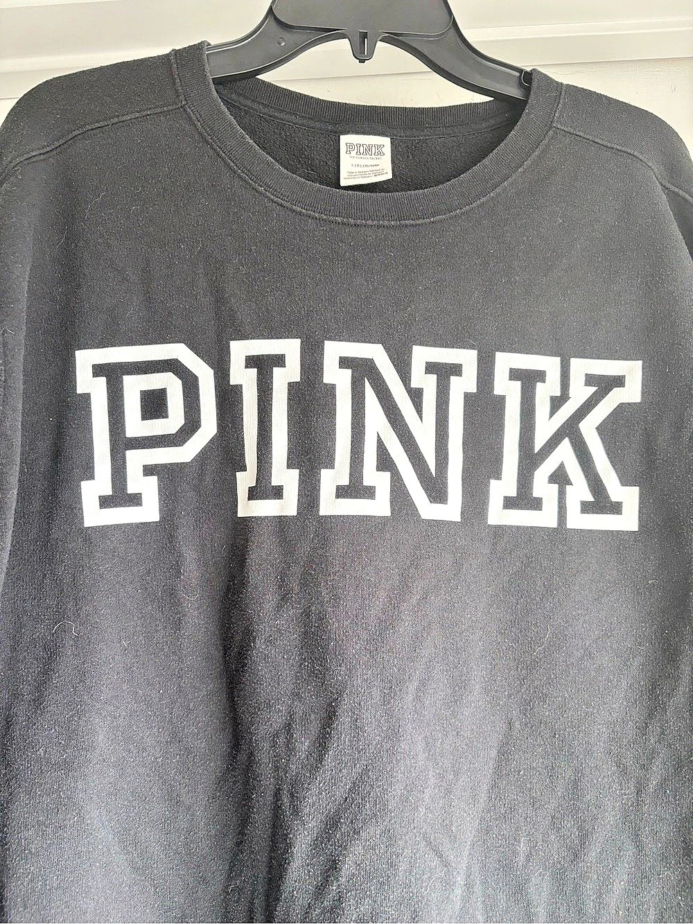 Victoria's Secret PINK Graphic Sweatshirt in Black Size Large - Picture 2 of 4